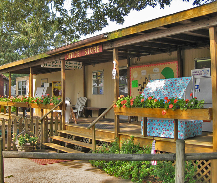 Store and office at Holiday Park